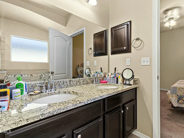 3909 Desert Dunes Dr — Photo 24