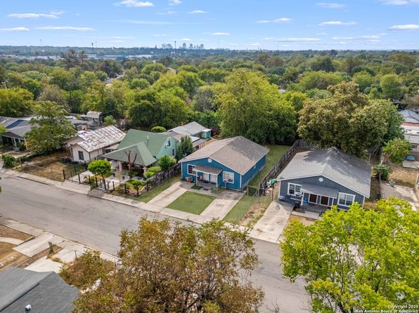 san-antonio-texas-169089021 picture