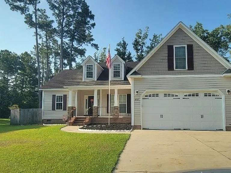 603 Salem Ct — Photo 1