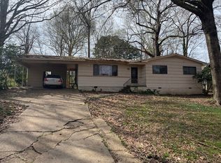 5529 Queen Elizabeth Ln, Jackson, MS 39209