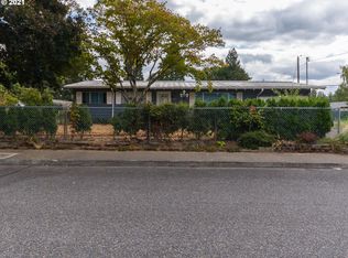 1530 SE 4th St, Gresham, OR 97080