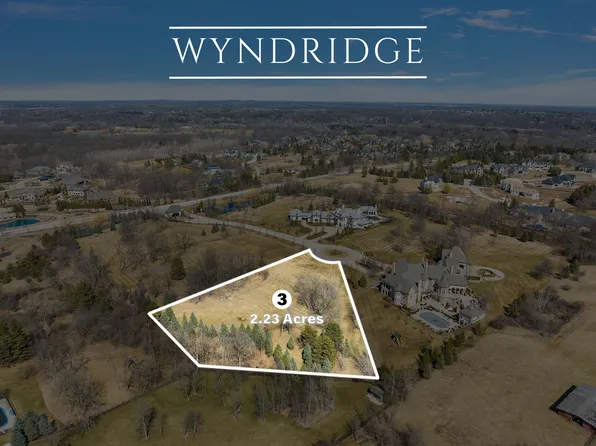 5170 Coventry Ln, Rochester, MI 48306