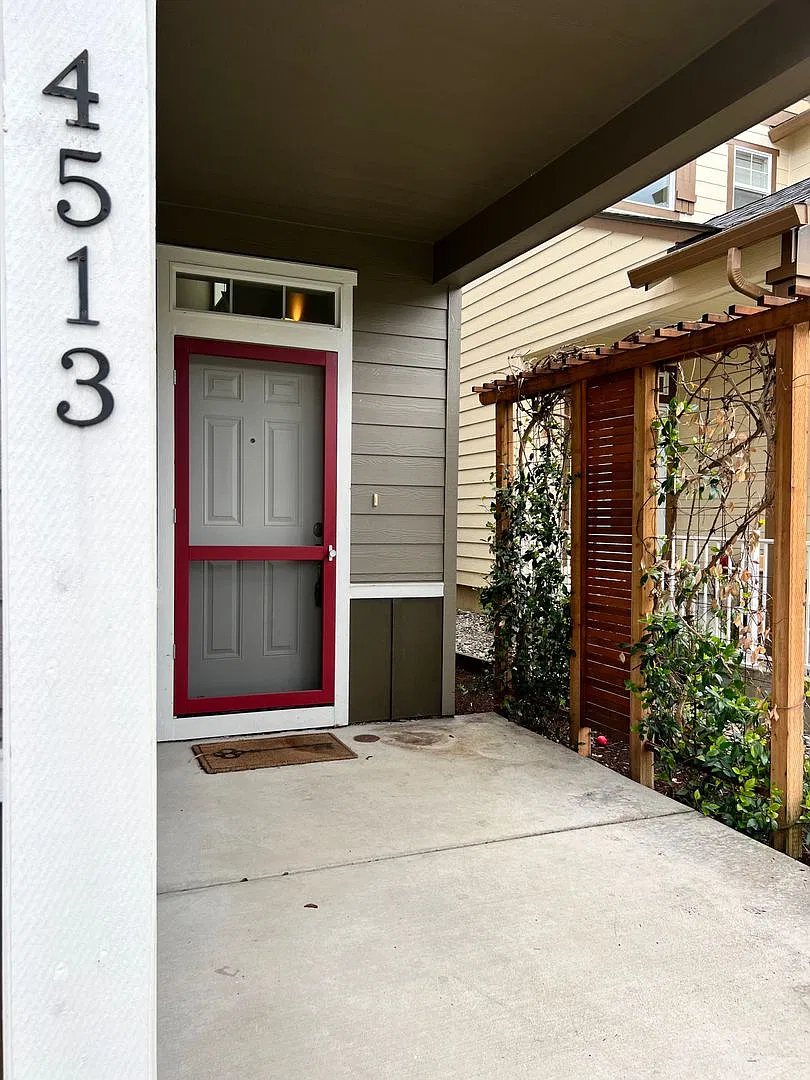 Beautiful Two-Story with Custom Touches! Move In Special! — Photo 2