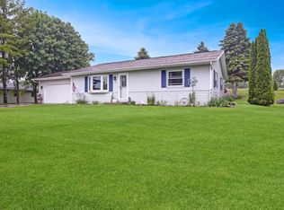 529 Redwing Ct, Campbellsport, WI 53010