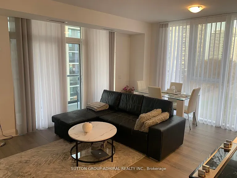 20 Gatineau Dr #702 — Photo 6