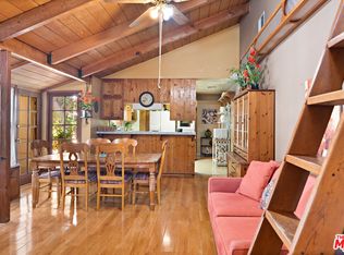 19821 Arminta St, Winnetka, CA 91306