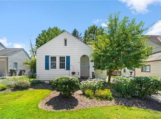 5244 Edenhurst Rd, Cleveland, OH 44124