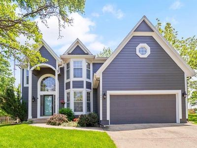 11861 S Skyview Ln, Olathe, KS, 66061