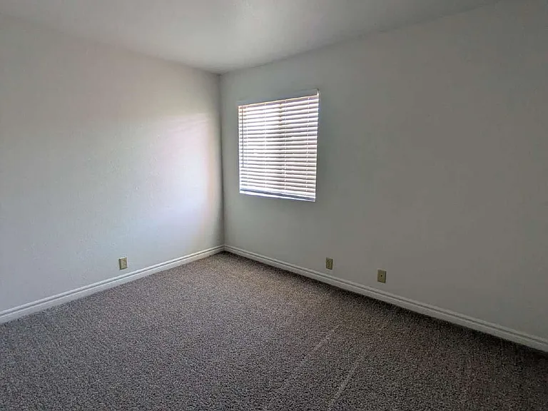 5321 River Glen Dr #236 — Photo 16