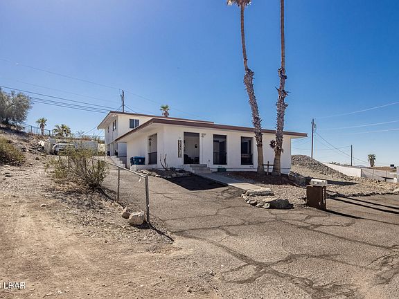 2nd image of 2710 Arcadia Dr