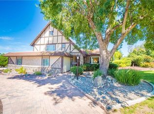 3023 Sonrisa Dr, Corona, CA 92881