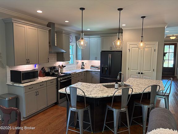 5th image of 2418 Irish Bend Ct