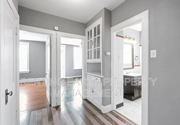 3868 Meramec St #2F — Photo 25