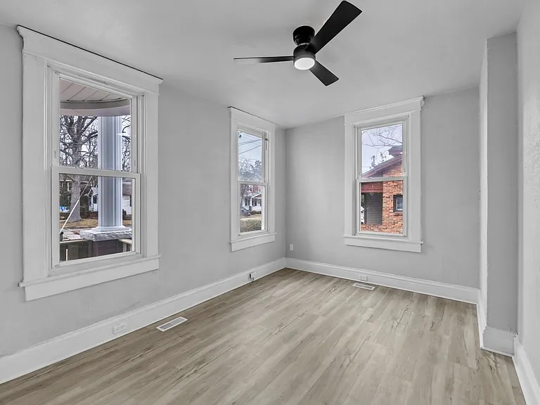 1801 Saint Denis Ave #3 — Photo 4