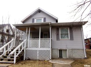 1124 Gaines St, Davenport, IA