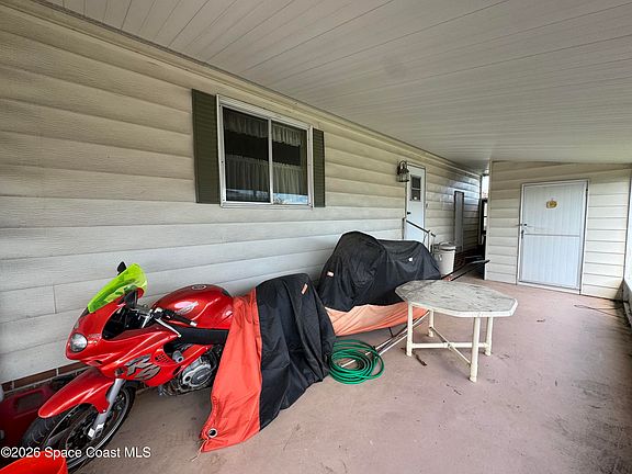 4th image of 1819 Mango St NE