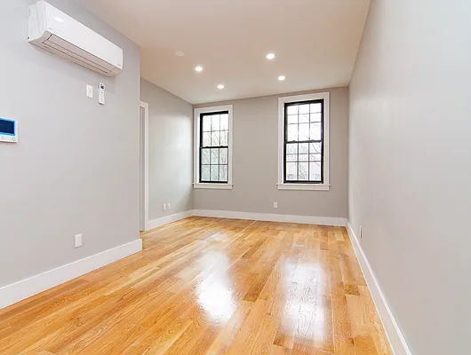 Rented by Compass | media 2