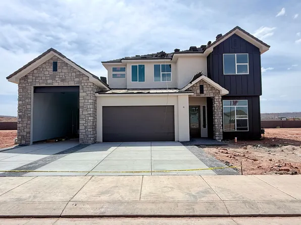 4758 S Woodrow Ln, Washington, UT 84780