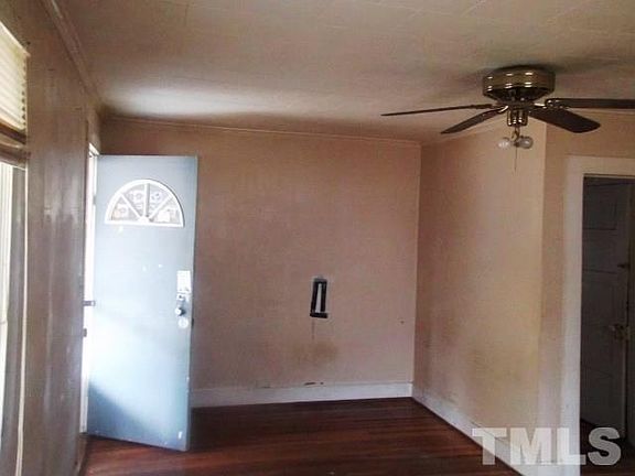 2nd image of 213 Harris St