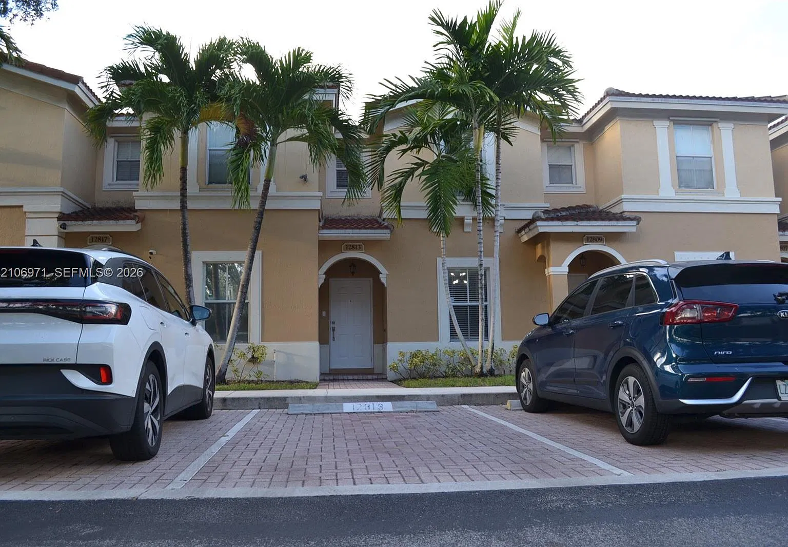 Melrose Point Condo — Photo 4