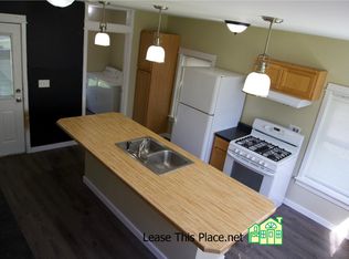 840 Harding St NW, Grand Rapids, MI 49544
