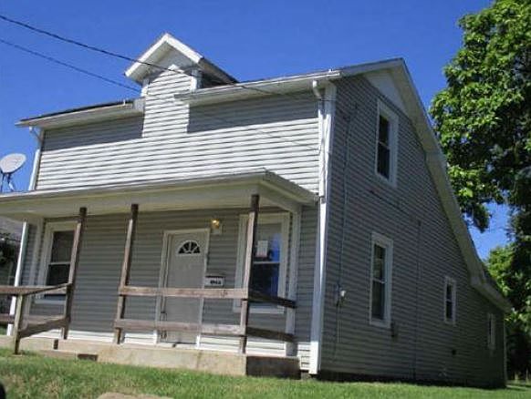1st image of 66 Orchard St