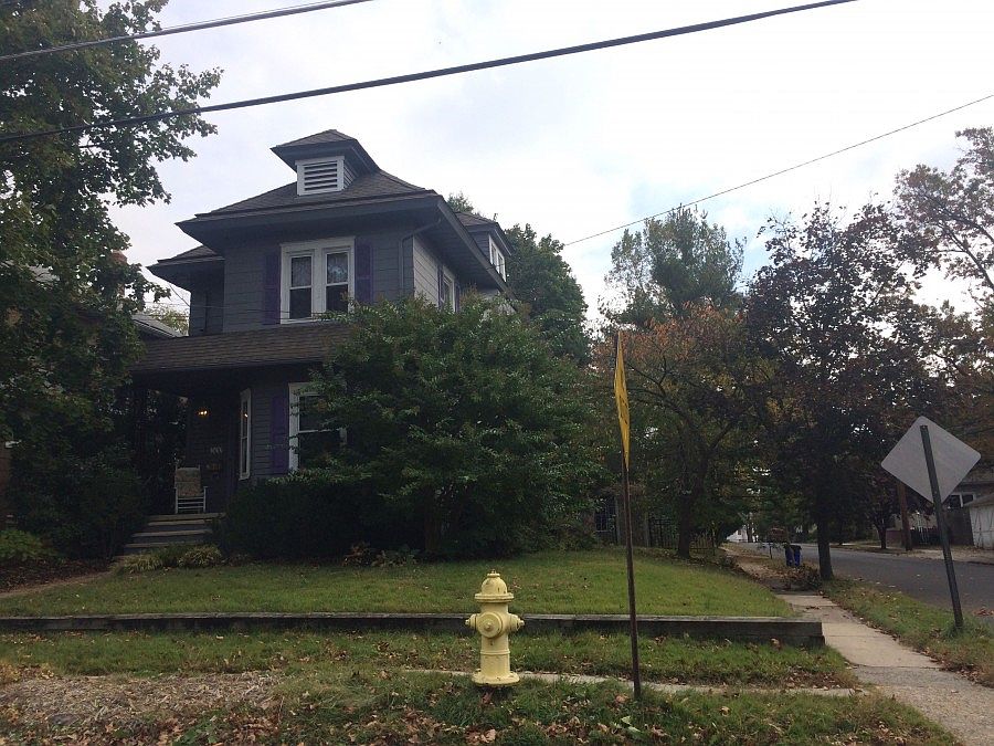 1st image of 200 E Knight Ave