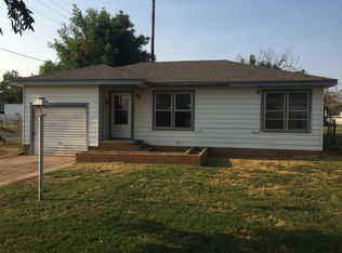 221 35th St, Snyder, TX 79549