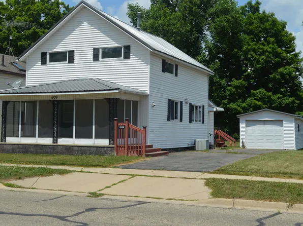 609 Reed St, Nashville, MI 49073