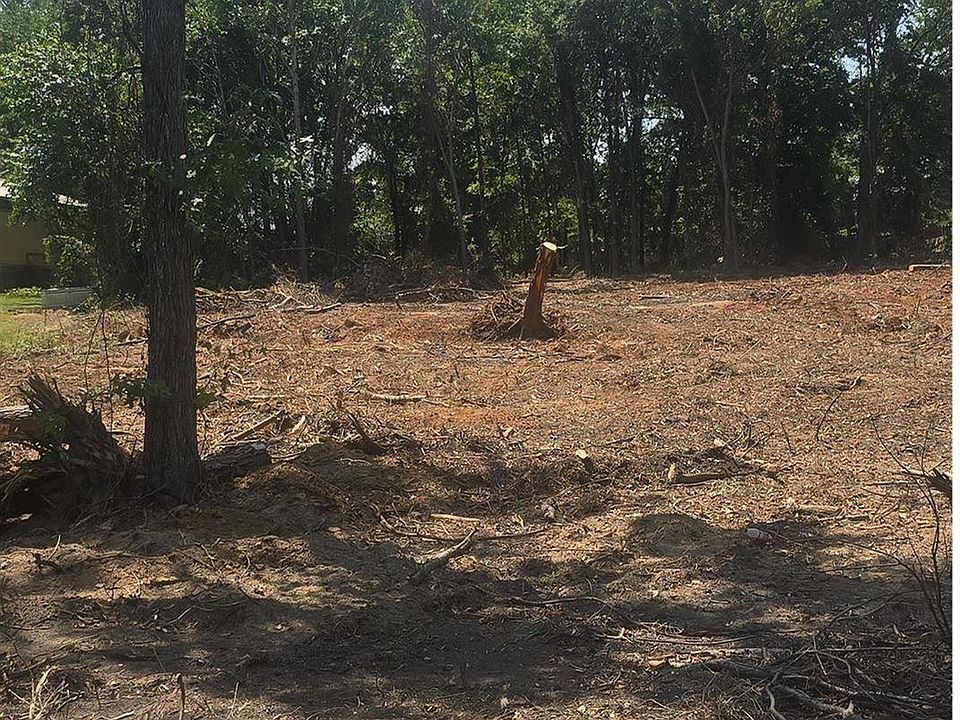 2nd image of Cupit Rd