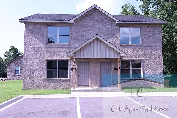 324 Drake St #A — Photo 6
