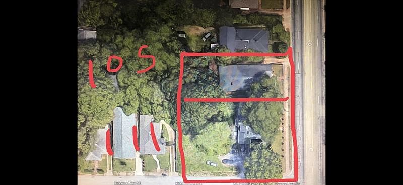 2nd image of 111 Moreland Ave SE