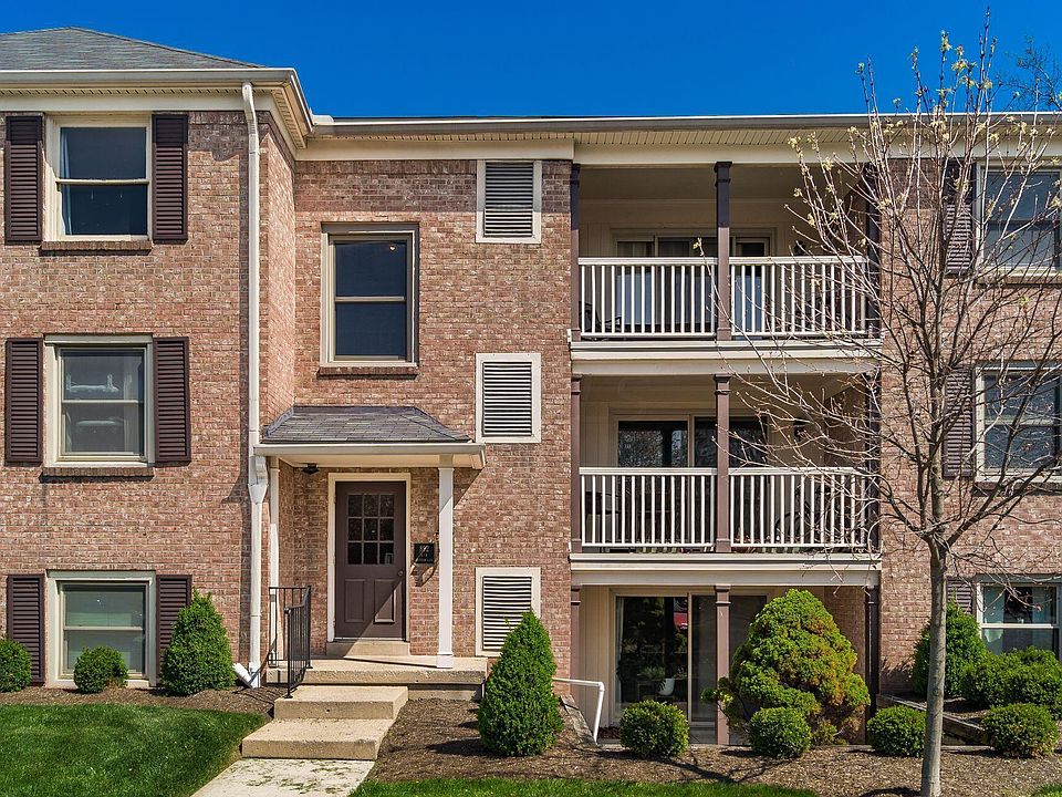 1st image of 892 Chatham Ln Unit G