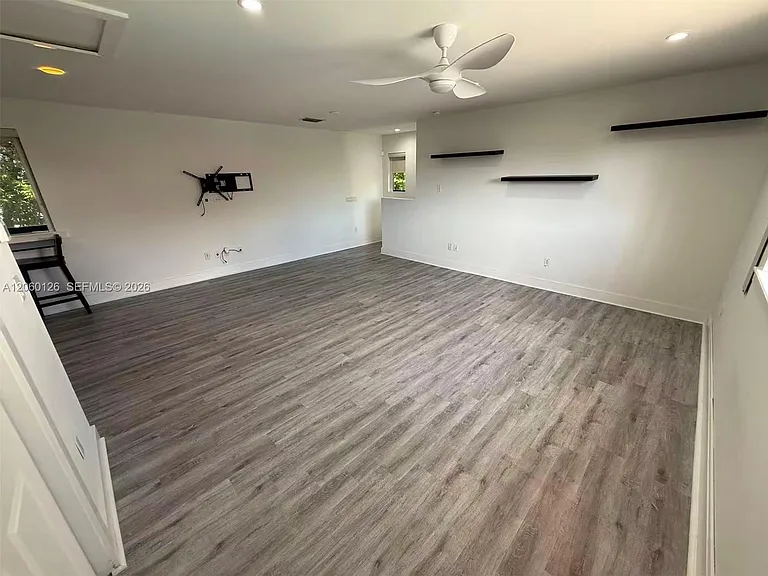 8881 SW 28th St — Photo 54