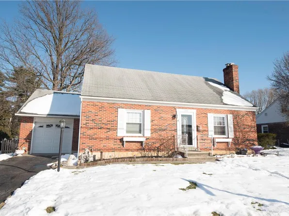 531 Parkway Rd, Allentown, PA 18104