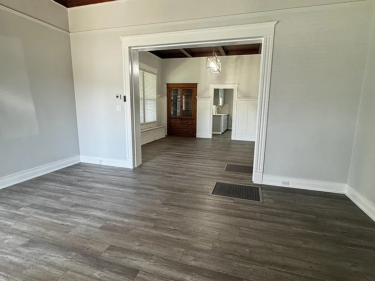 1212 N Irwin St — Photo 15