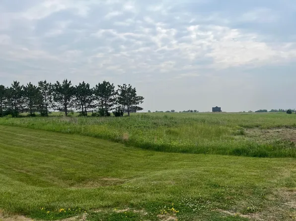 3832 Mayo Woodlands Rd SW, Rochester, MN 55902