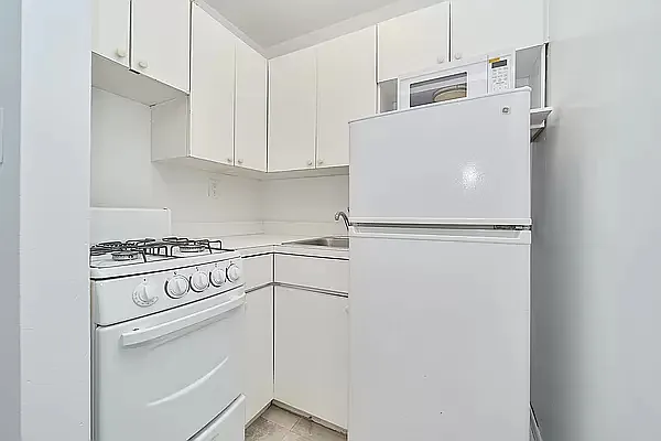 Rented by Living New York | media 11