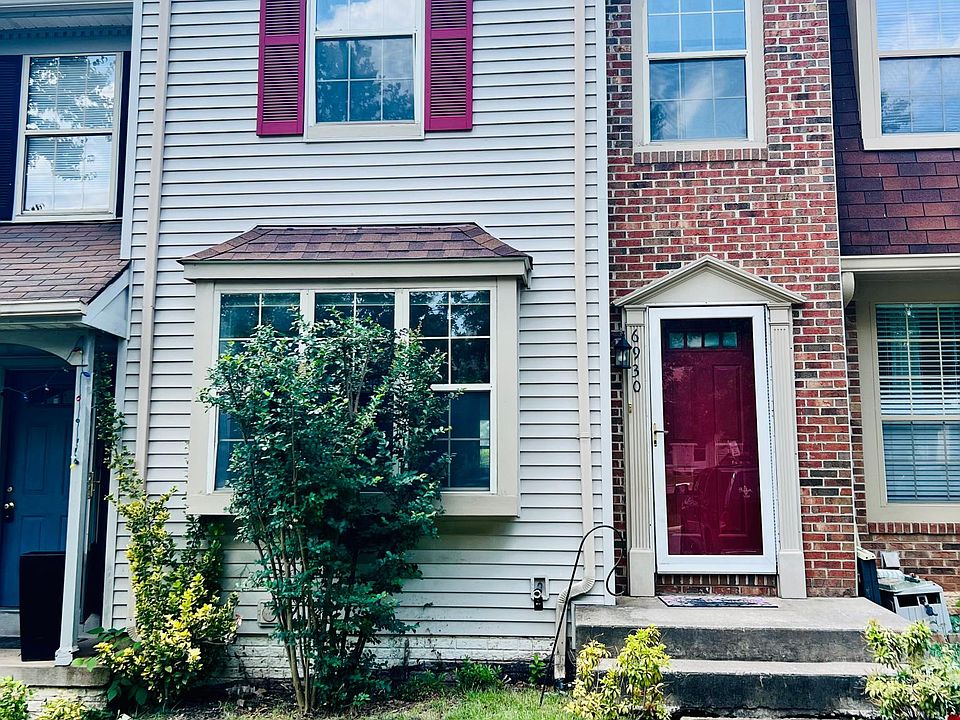 1st image of 6930 Hovingham Ct