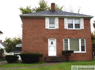 9517 Ramona Blvd, Cleveland, OH