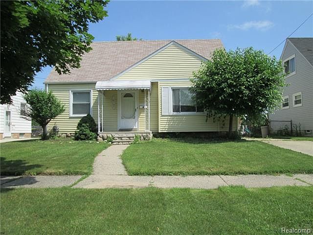 1st image of 16737 Bettmar St
