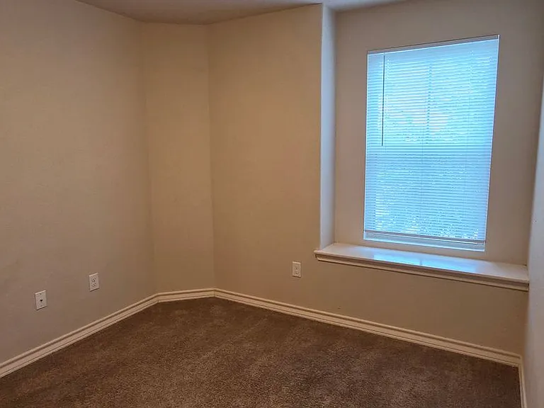 6650 Mia Way #101 — Photo 24