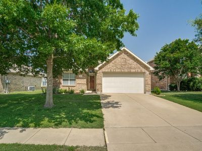 820 W Bend Blvd, Burleson, TX, 76028