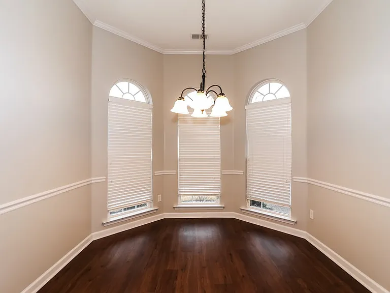 5467 Milton Ridge Dr — Photo 4