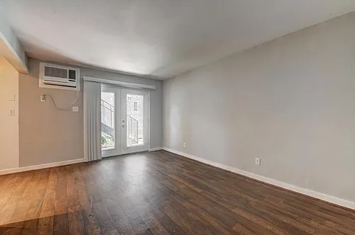 2322 Dunlavy St #6 Photo 1