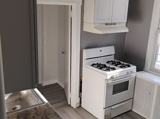 120 S Lake Ave #2R, Albany, NY 12208