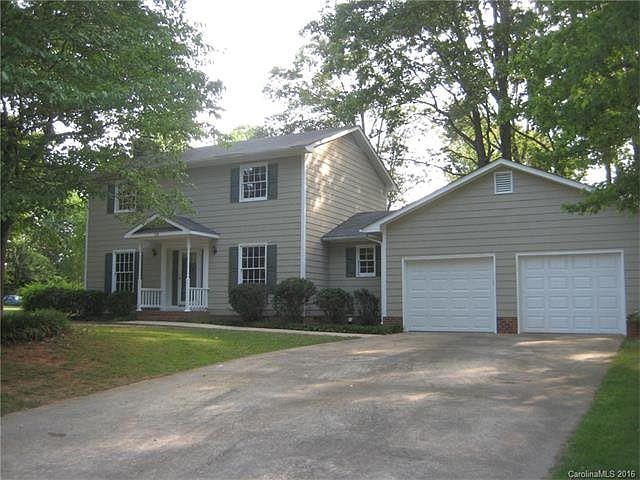 1st image of 316 Windsong Dr