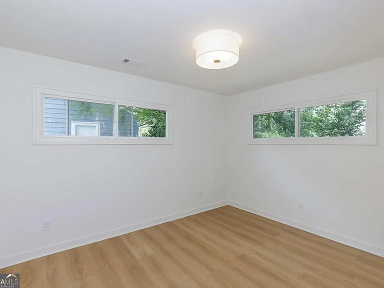 3026 Brook Dr — Photo 21