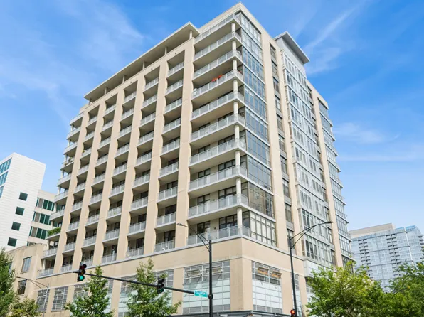 212 E Cullerton St #Penthouse 09, Chicago, IL 60616