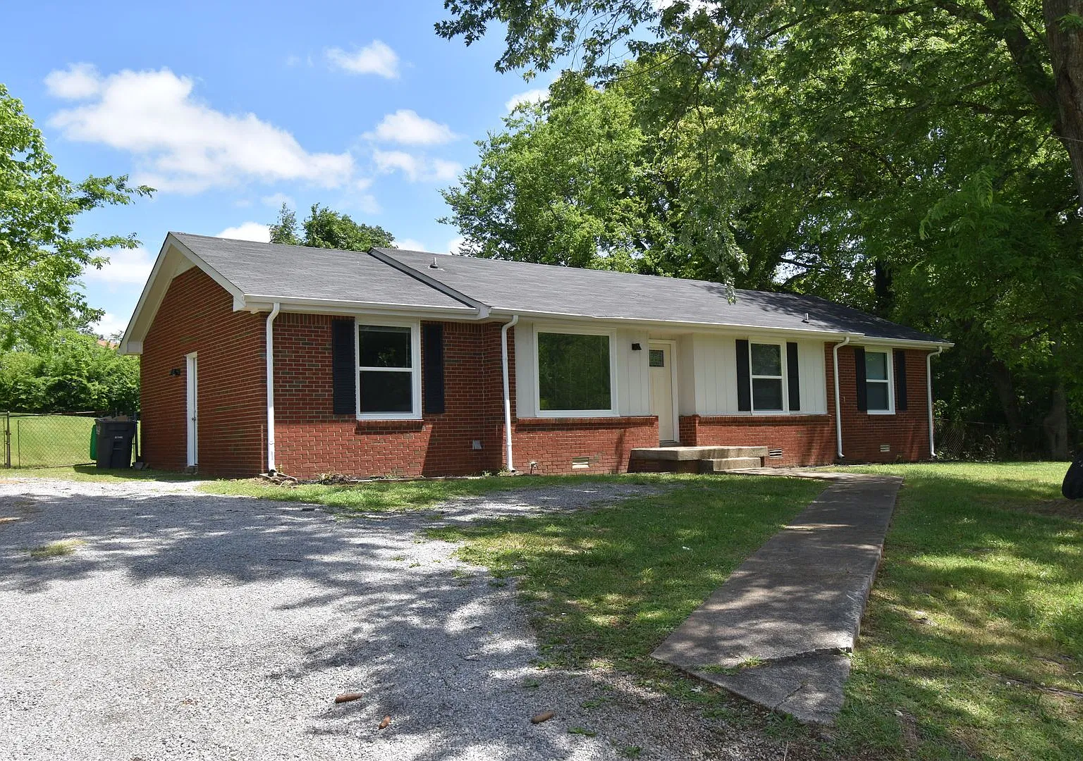 Dog Friendly Home For Rent Near Cunningham Lane! — Photo 2